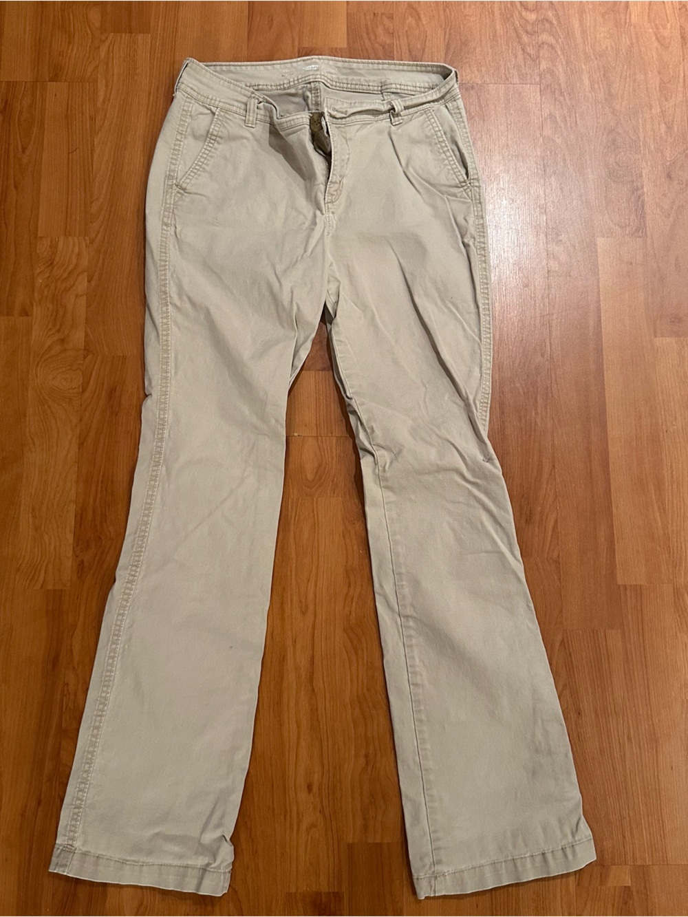 Old Navy Women's Cream Beige Boot Cut Pants Khaki